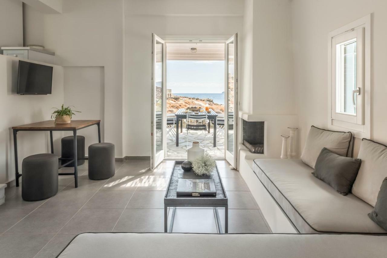 Eneos Kythnos Beach Villas-Elegant And Comfort Villas Room photo